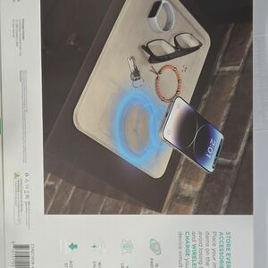 iHome Wireless Charger with Blue LED